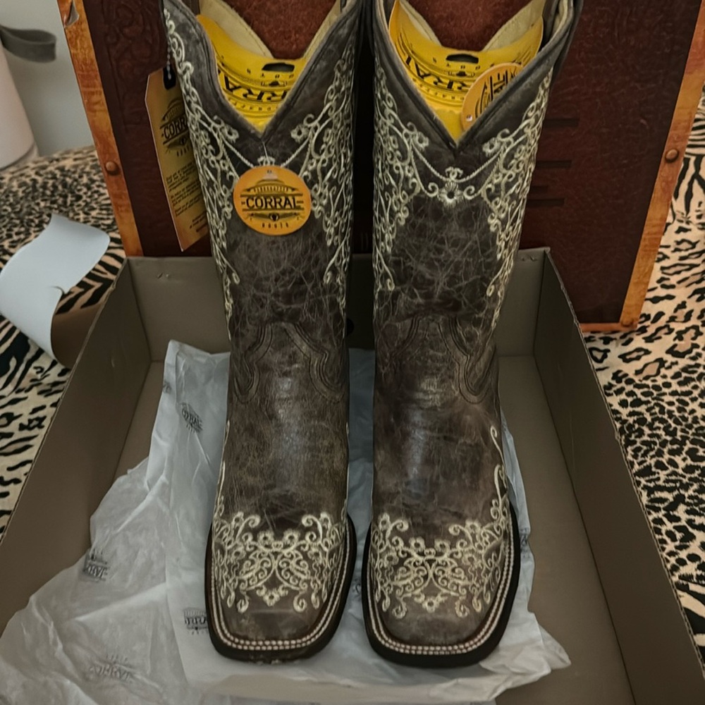 Corral Cowboy Boots